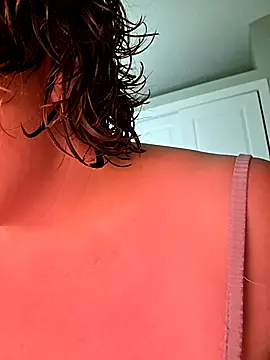 julimonroe online show from 04-30-26, 08:43