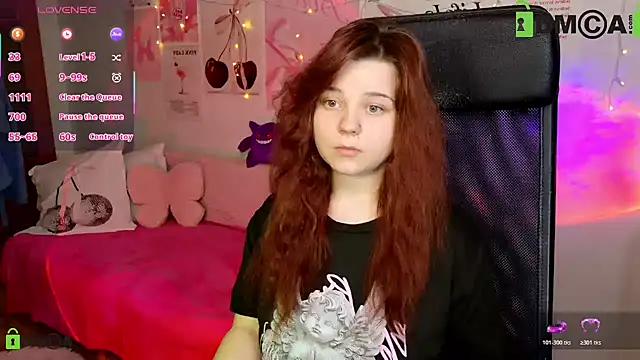 StellaMilla online show from 04-24-26, 02:46