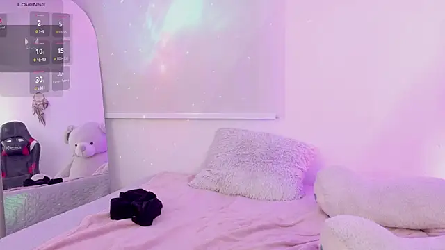 Lia Tinez online show from 02-28-26, 12:21