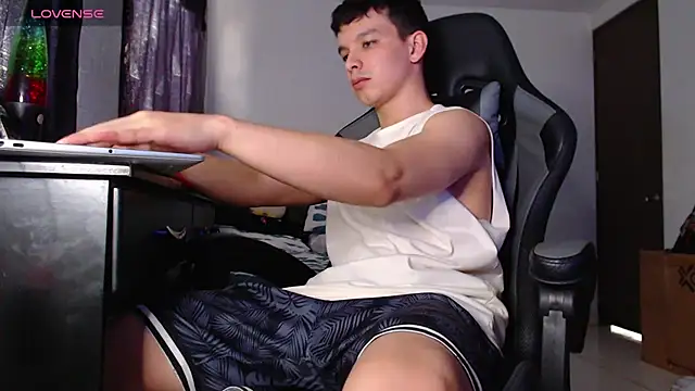 Angel-Twink online show from 02-09-26, 09:46