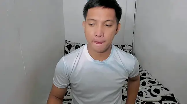 xSebastian19 online show from 01-03-25, 11:01