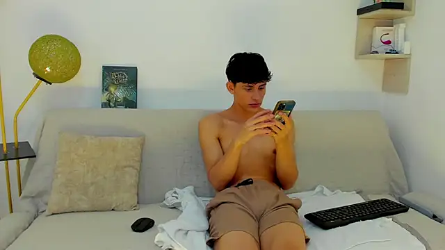 logan thomas online show from 11-16-25, 01:38