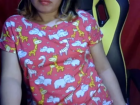    zurIII09  online show from 03-16-25, 10:09