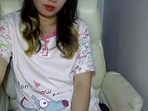    zurIII09  online show from 10-09-25, 08:48