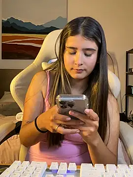 Snapshot of Stormiie777 chatting on 01-03-25, 01:38 Stormiie777 online show from 01-03-25, 01:38