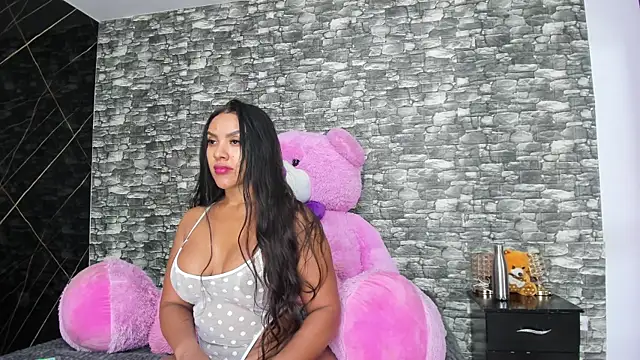 HeidyWillss online show from 03-18-25, 07:22