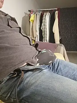 Saysomething3 online show from 11-21-25, 01:04