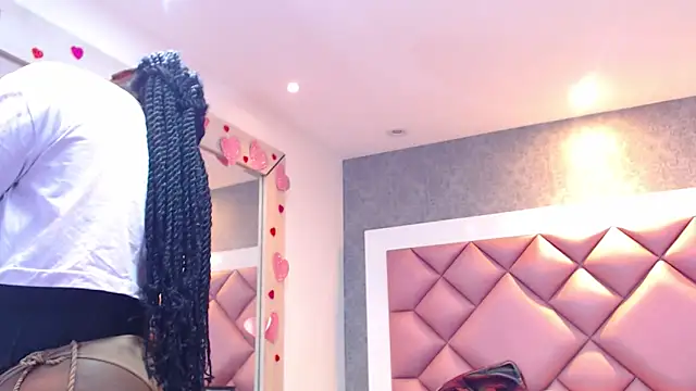 DanielaDuff online show from 03-04-26, 07:43