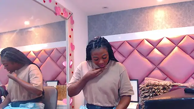 DanielaDuff online show from 02-14-26, 07:36