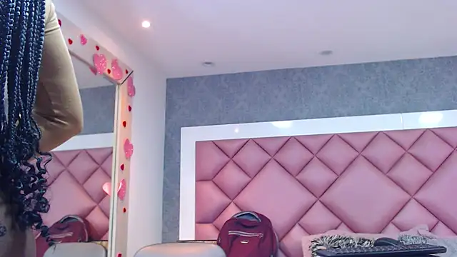 DanielaDuff online show from 03-24-26, 07:36