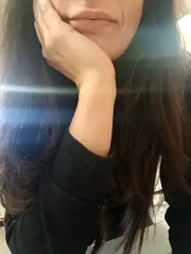 Snapshot of ___z__ chatting on 03-04-26, 02:25 z online show from 03-04-26, 02:25