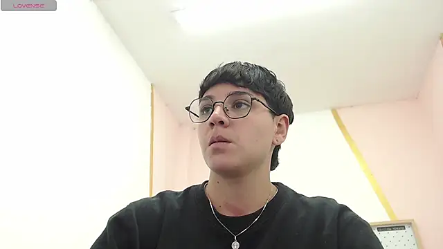 bad giirl  online show from 01-15-26, 06:11