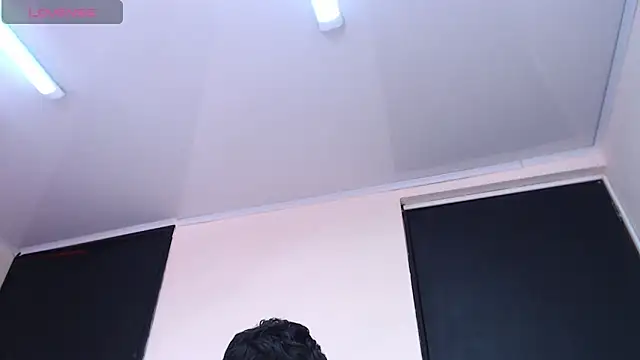 bad giirl  online show from 12-18-24, 03:55