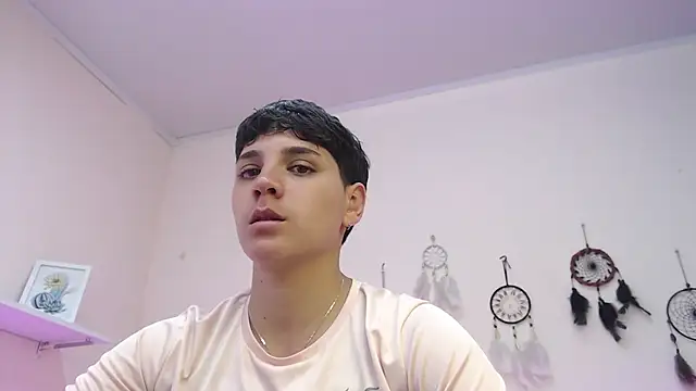 bad giirl  online show from 03-21-25, 03:13