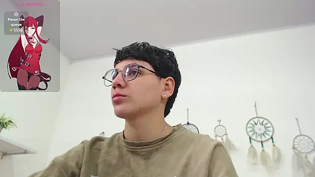 bad giirl  online show from 09-25-25, 06:14