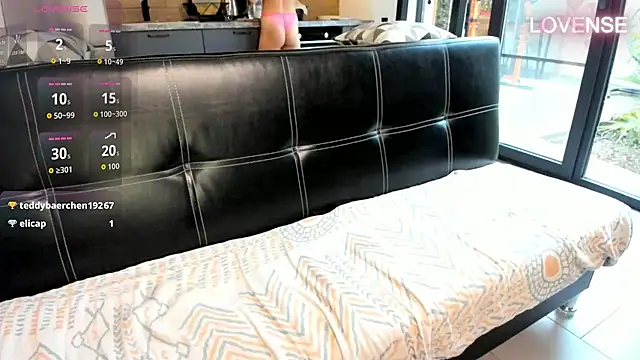 Snapshot of ElizSweet chatting on 02-14-26, 07:08 ElizSweet online show from 02-14-26, 07:08