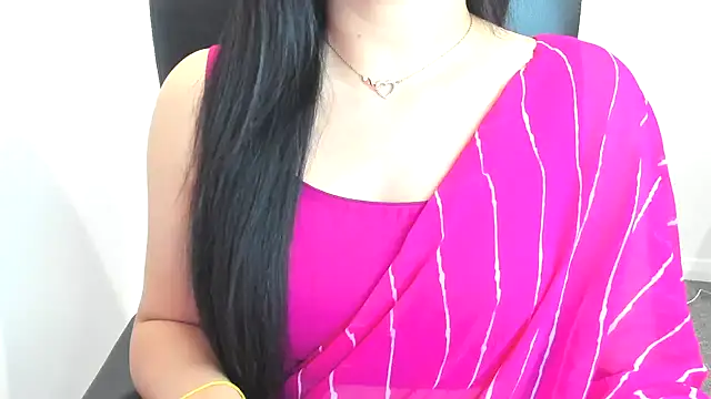 Snapshot of TheGoldenGirl chatting on 01-28-25, 05:03 TheGoldenGirl online show from 01-28-25, 05:03