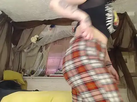 MaxiMillz online show from 02-09-26, 03:43