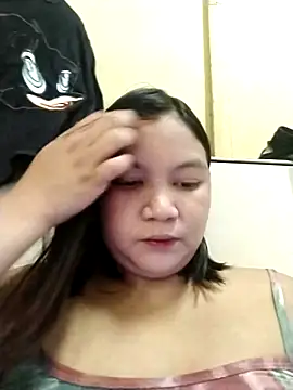 Snapshot of milkytitsmom4u chatting on 10-02-25, 01:31 milkytitsmom4u online show from 10-02-25, 01:31