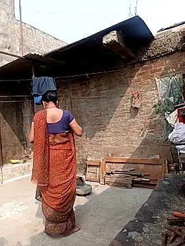 Snapshot of Lattika-Bhabhi chatting on 02-22-26, 09:00 Lattika-Bhabhi online show from 02-22-26, 09:00