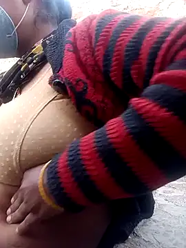 Lattika-Bhabhi online show from 01-18-25, 11:54