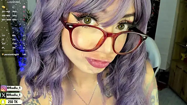 Snapshot of Redlu_1 chatting on 01-23-25, 02:55 Redlu 1 online show from 01-23-25, 02:55