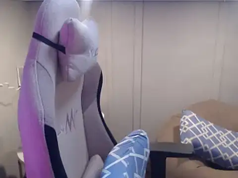 Snapshot of sexybigcockandtits chatting on 01-30-25, 11:11 sexybigcockandtits online show from 01-30-25, 11:11