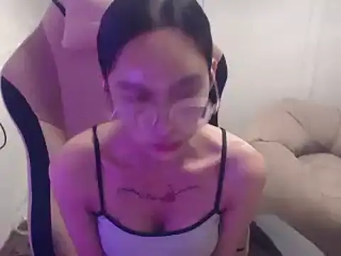 Snapshot of sexybigcockandtits chatting on 01-24-25, 10:53 sexybigcockandtits online show from 01-24-25, 10:53