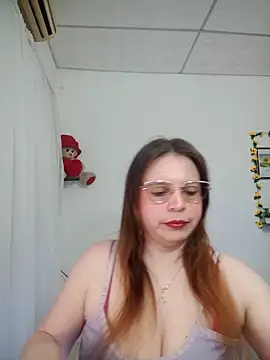 Snapshot of lorenitabella chatting on 06-06-26, 08:52 lorenitabella online show from 06-06-26, 08:52