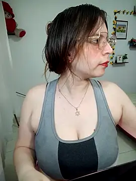 lorenitabella online show from 03-13-26, 09:53