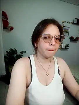 lorenitabella online show from 03-08-26, 08:17