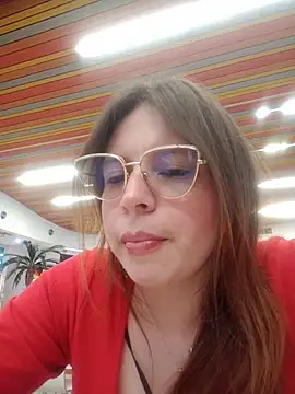 lorenitabella online show from 05-28-26, 09:21