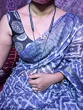 Snapshot of XBHUUME chatting on 02-20-25, 05:41 XBHUUME online show from 02-20-25, 05:41