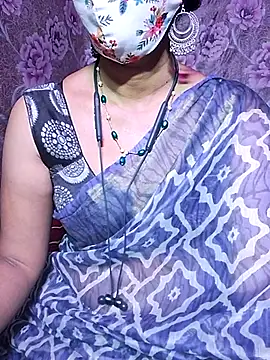 Snapshot of XBHUUME chatting on 02-28-25, 05:59 XBHUUME online show from 02-28-25, 05:59