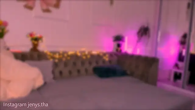 2good2betrue online show from 11-20-25, 05:08