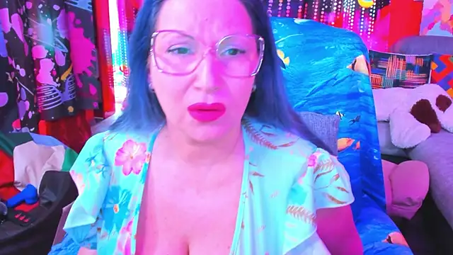 Snapshot of mature_lisa_naughty chatting on 02-27-25, 10:01 mature lisa naughty online show from 02-27-25, 10:01