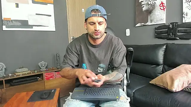 Davevilboy online show from 11-11-25, 12:33