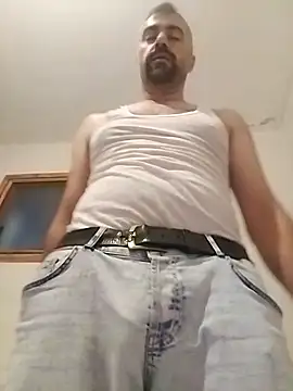 Snapshot of kevgir08 chatting on 06-14-26, 03:02 kevgir08 online show from 06-14-26, 03:02
