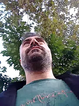 Snapshot of kevgir08 chatting on 10-20-25, 12:06 kevgir08 online show from 10-20-25, 12:06