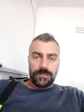 Snapshot of kevgir08 chatting on 06-26-26, 10:43 kevgir08 online show from 06-26-26, 10:43