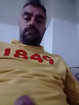 Snapshot of kevgir08 chatting on 05-19-26, 09:44 kevgir08 online show from 05-19-26, 09:44