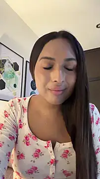 carminaurmommy online show from 03-24-26, 03:17