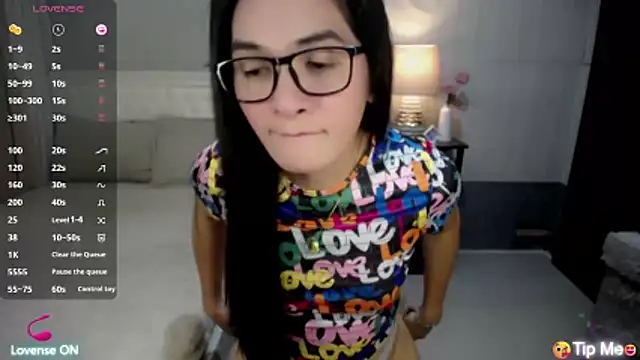 xAsianSweetHeart online show from 05-14-26, 11:24