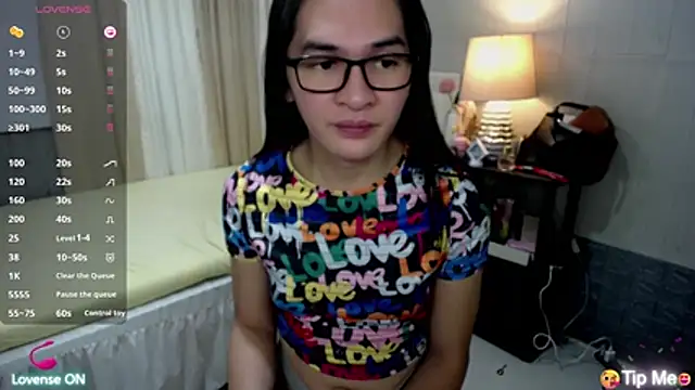 Snapshot of xAsianSweetHeart chatting on 12-17-25, 12:37 xAsianSweetHeart online show from 12-17-25, 12:37