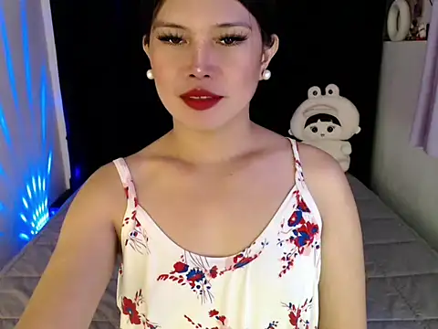 Snapshot of Angelic_Fuckerxxx chatting on 04-25-26, 10:18 Angelic Fuckerxxx online show from 04-25-26, 10:18