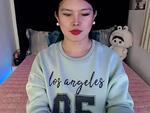 Angelic Fuckerxxx online show from 12-16-25, 05:39