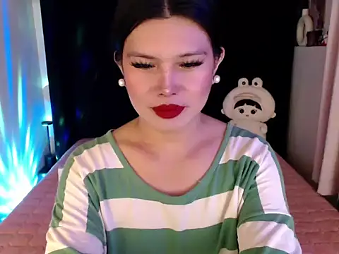 Snapshot of Angelic_Fuckerxxx chatting on 06-12-26, 02:53 Angelic Fuckerxxx online show from 06-12-26, 02:53