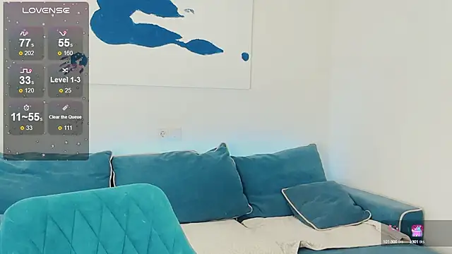 Snapshot of Born_to_Loveee chatting on 02-06-25, 03:09 Born to Loveee online show from 02-06-25, 03:09