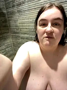 Rebecca Summer online show from 10-02-25, 02:37