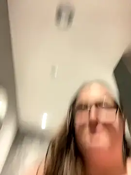 Rebecca Summer online show from 11-27-25, 07:20